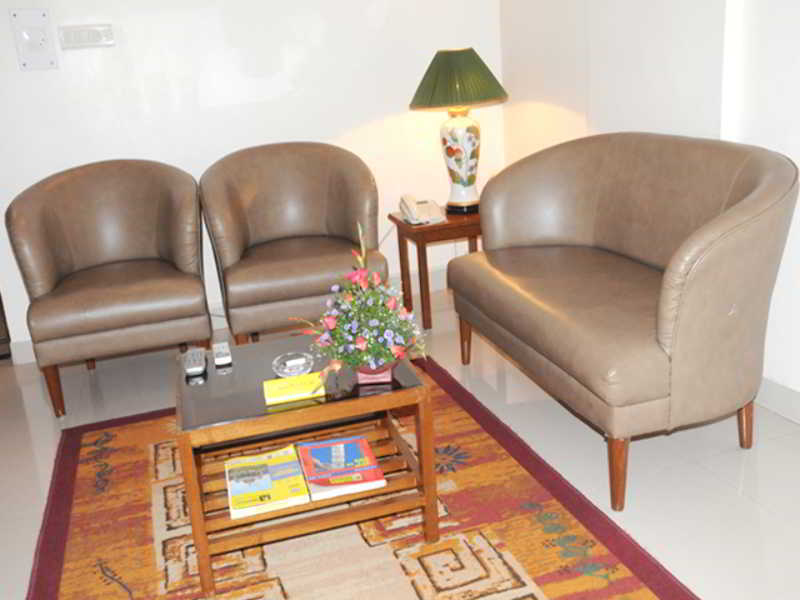 Upar Hotels Indiranagar 벵갈루루 외부 사진