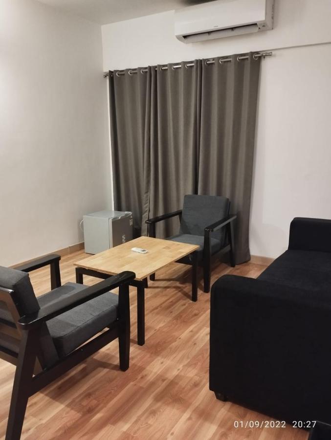 Upar Hotels Indiranagar 벵갈루루 외부 사진