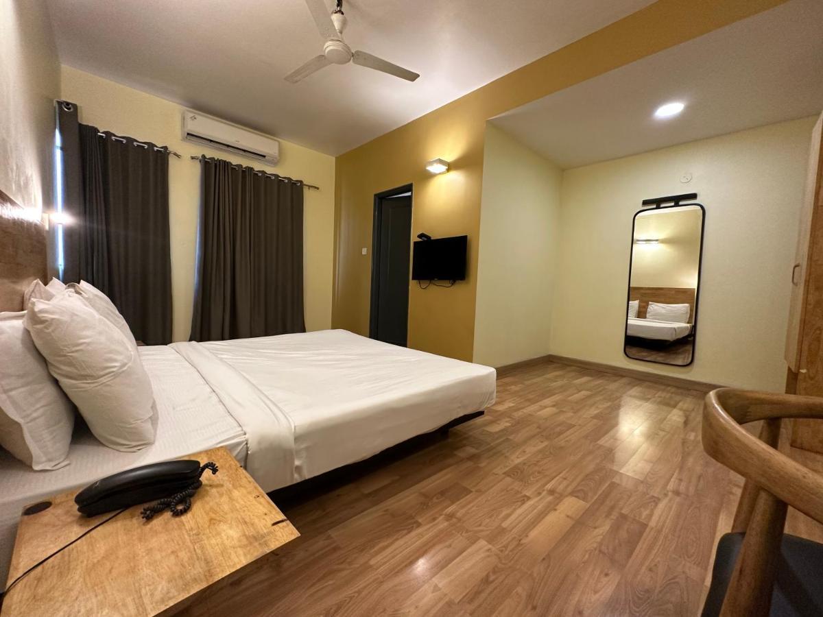 Upar Hotels Indiranagar 벵갈루루 외부 사진