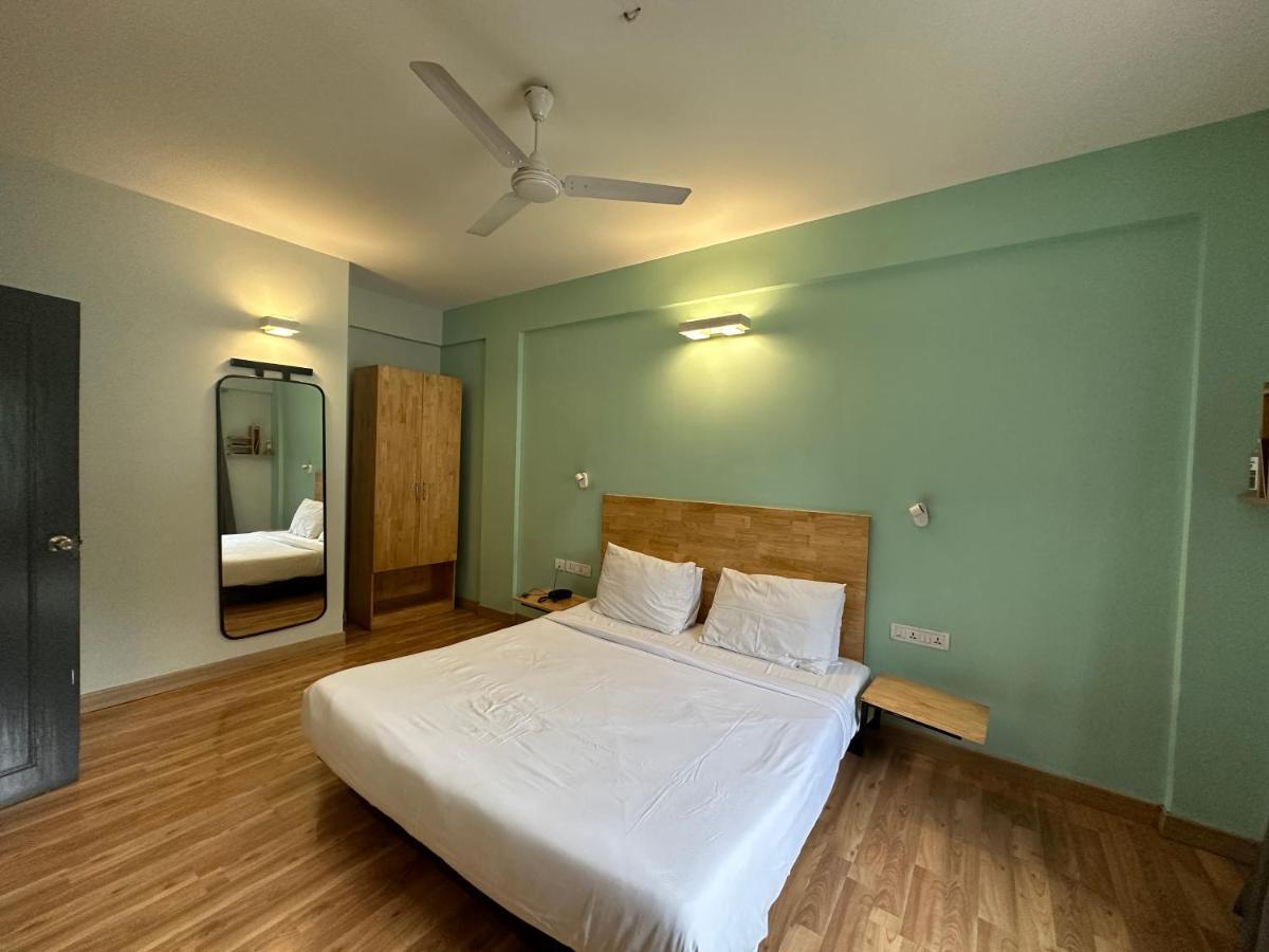 Upar Hotels Indiranagar 벵갈루루 외부 사진