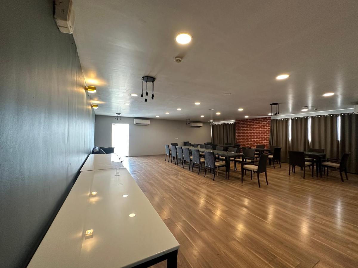 Upar Hotels Indiranagar 벵갈루루 외부 사진