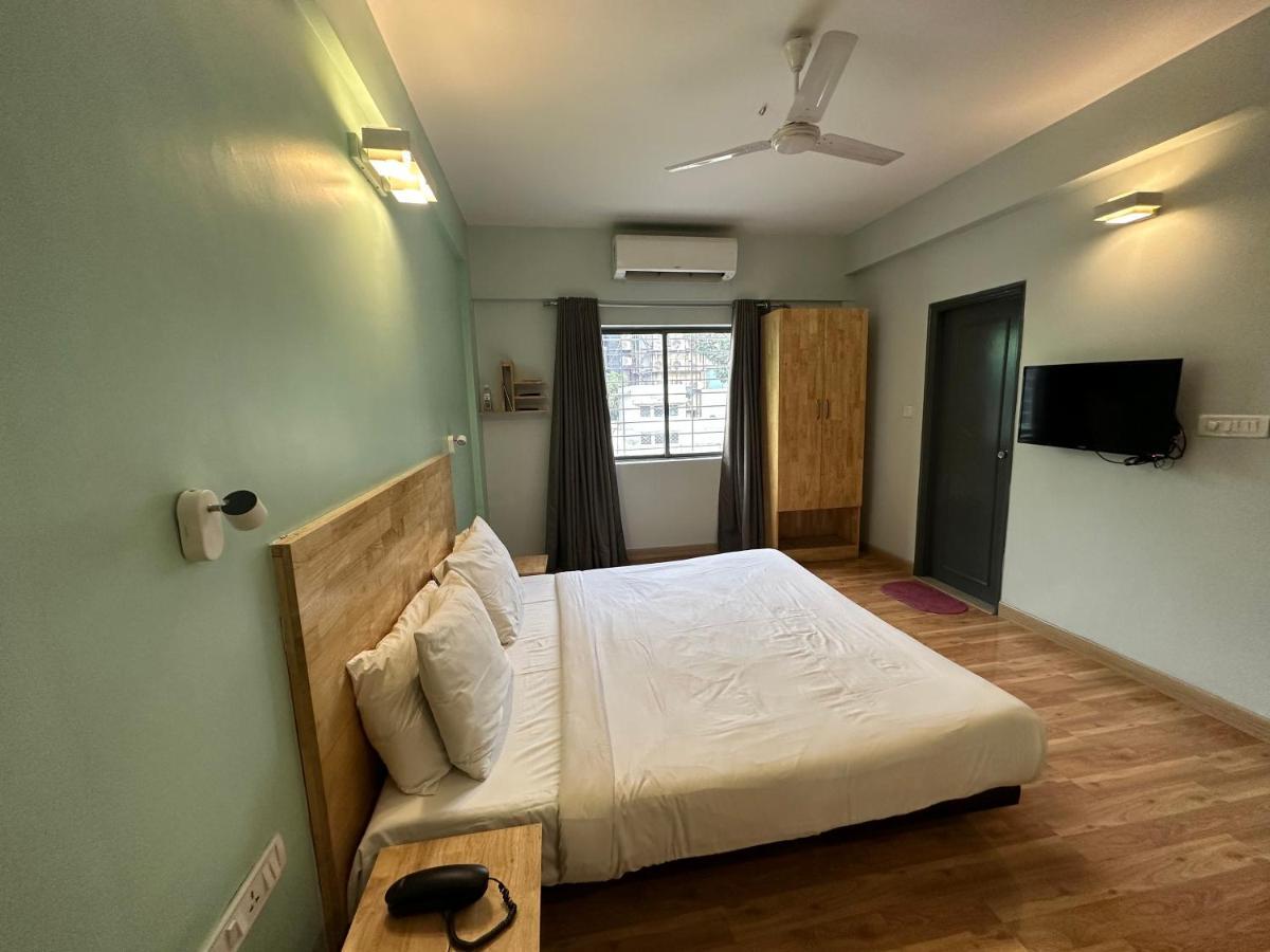 Upar Hotels Indiranagar 벵갈루루 외부 사진